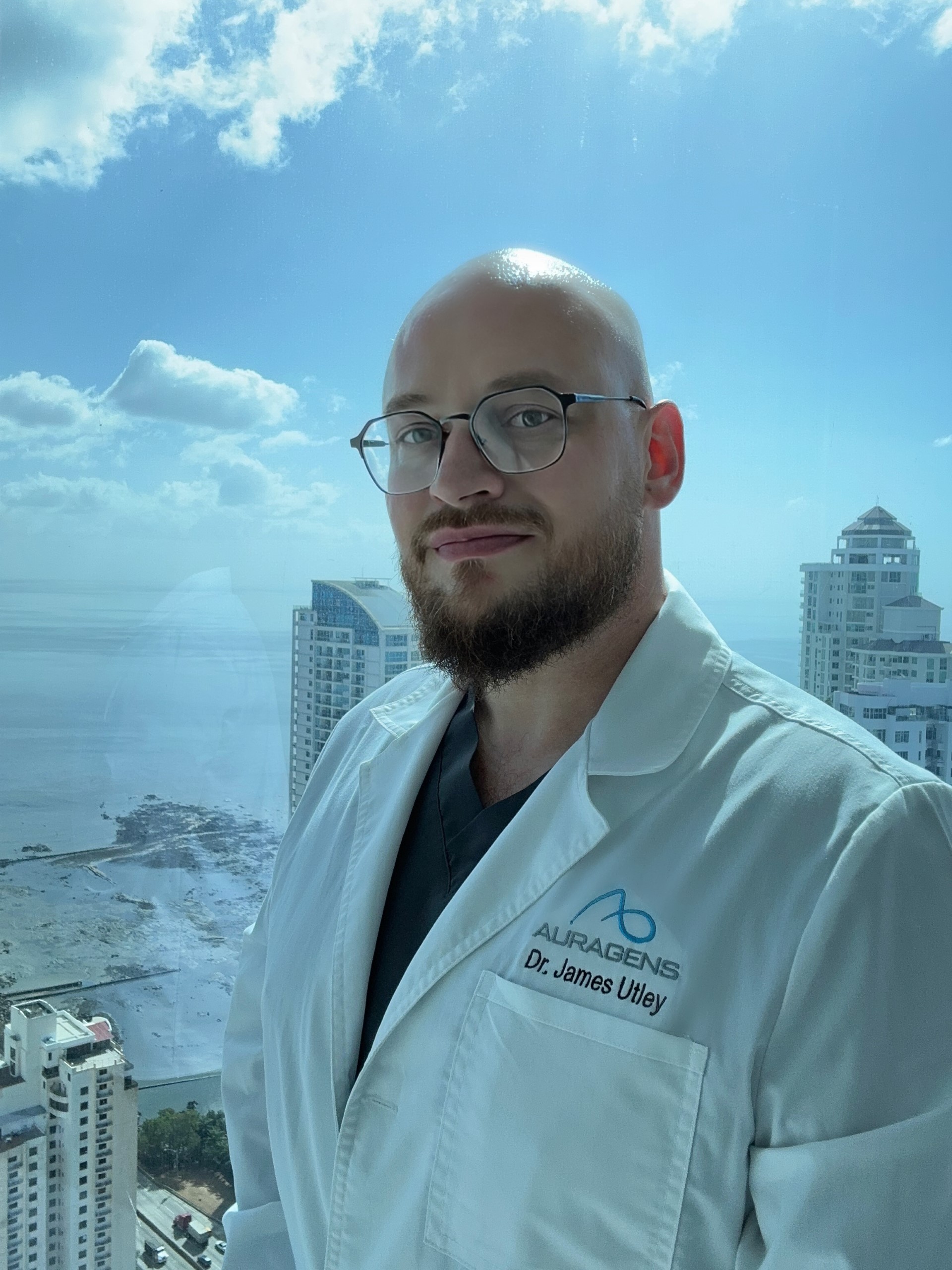 Auragens - James, Utley MSc, PhD