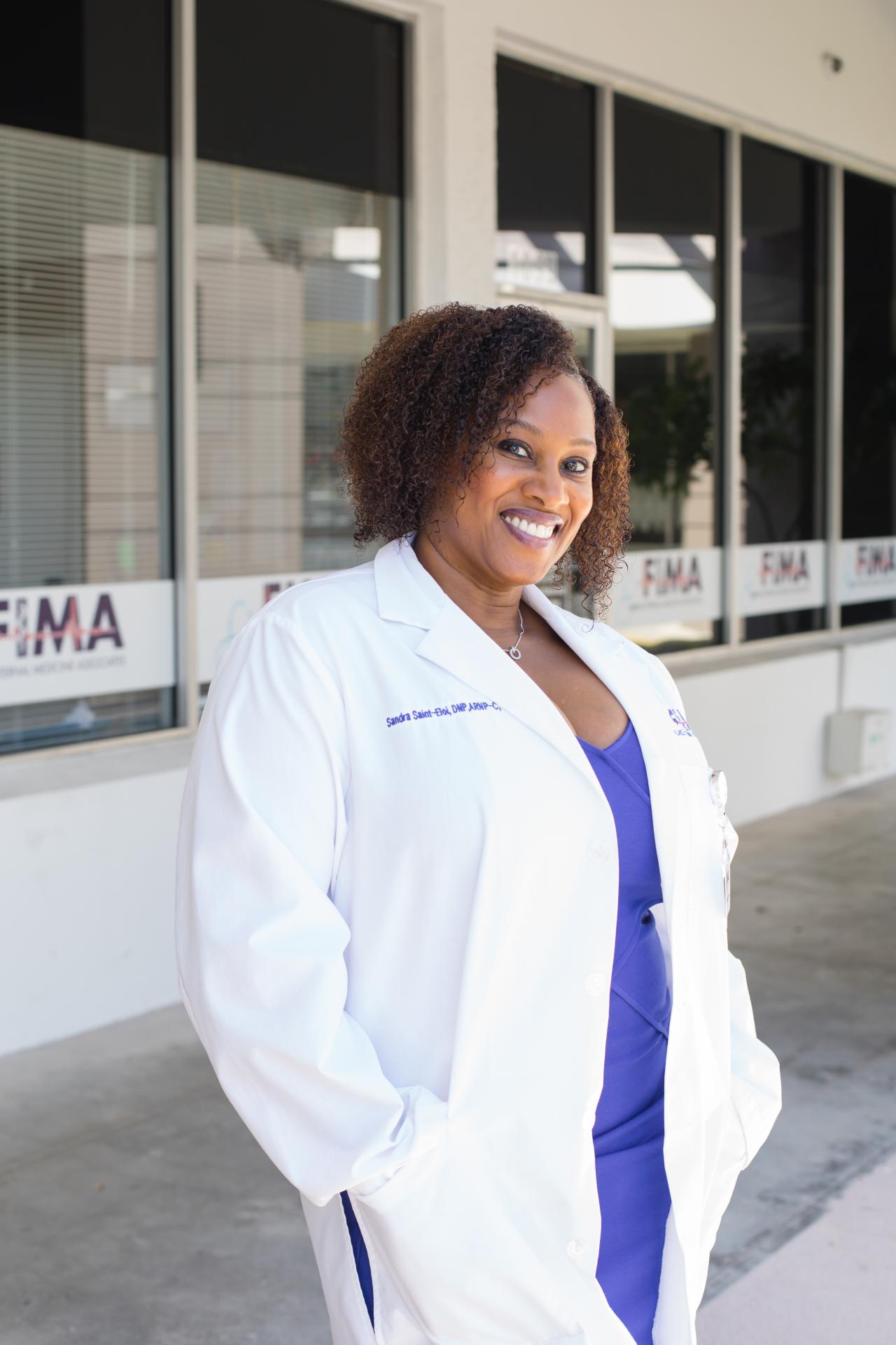 Florida Internal Medicine Associates - Sandra, Saint-Eloi DNP