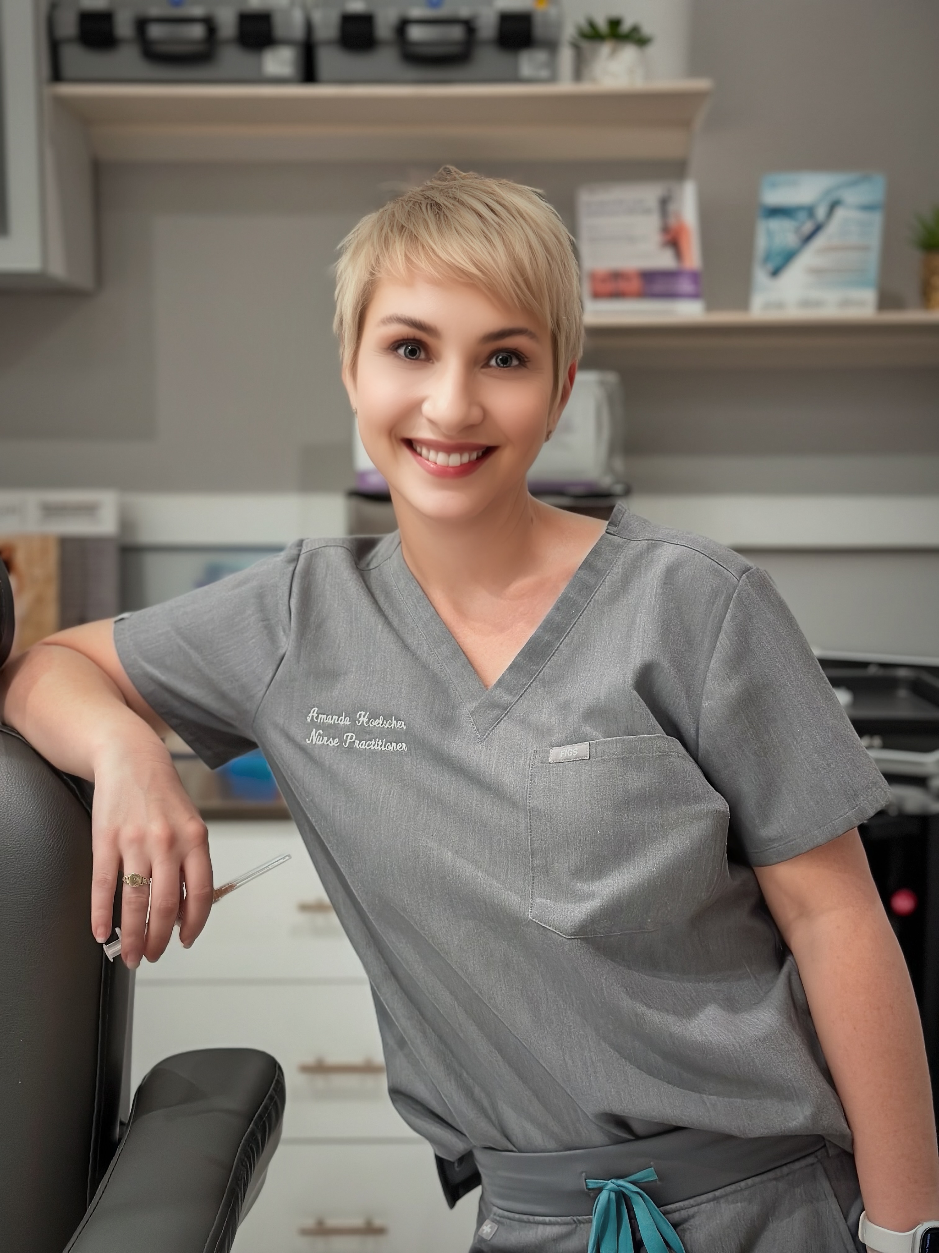 Uplift Concierge PLLC - Amanda Hoelscher, APRN, NP-C