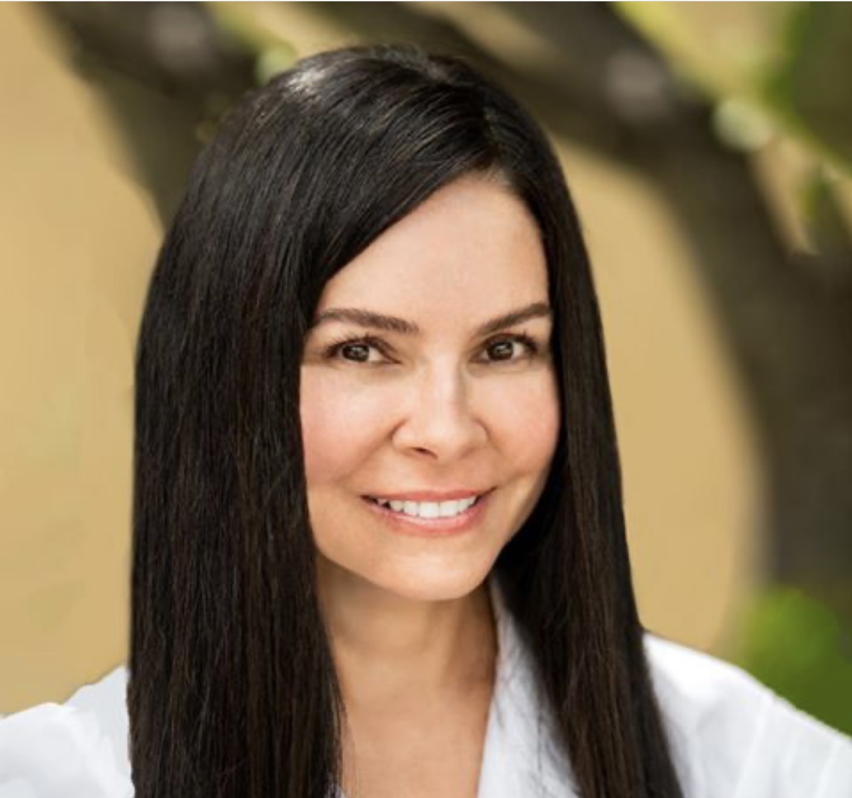 Lugo Plastic Surgery - Liana, Lugo MD